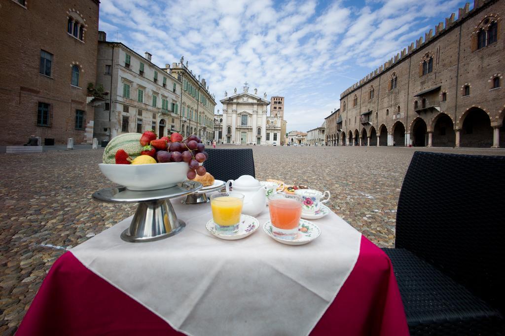 Palazzo Castiglioni Luxury Suite And Rooms Mantova Szoba fotó